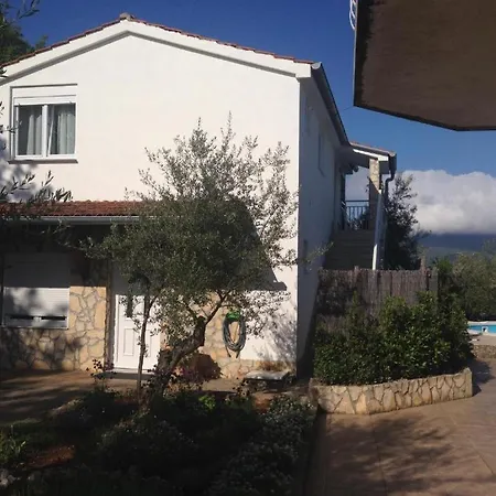 Διαμέρισμα Olive Garden Krk Brzac