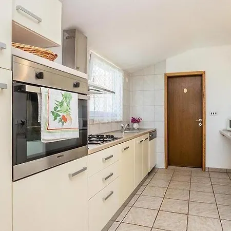 Lägenhet Olive Garden Krk Brzac